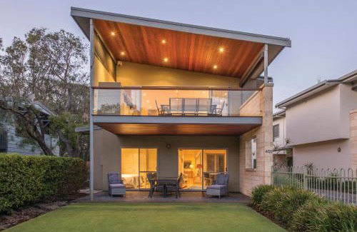 Quindalup House | XYZ Holiday Home