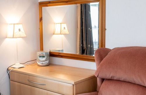Conwy Cottage | Y Beudy - Three Bedroom Cottage, Sleeps 6