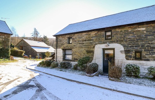 Llanybydder Cottage | Y Cartws