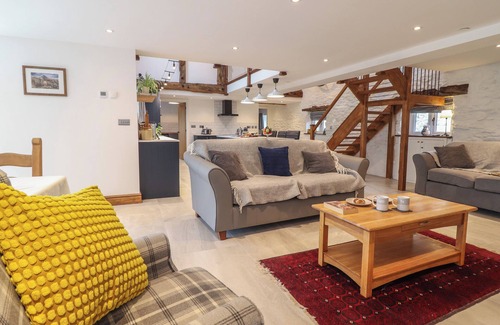Cwmtirmynach Cottage | Y CÔR, family friendly, luxury holiday cottage in Cerrigydrudion