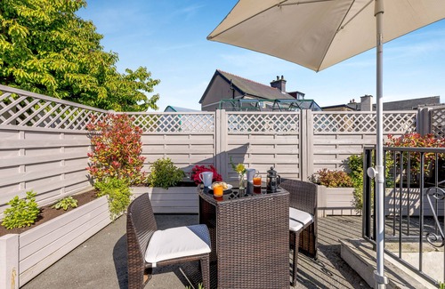 Cwmtirmynach House | Y Nyth - One Bedroom House, Sleeps 2