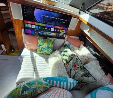 Edgewood Boat Rental | Yacht Rental
