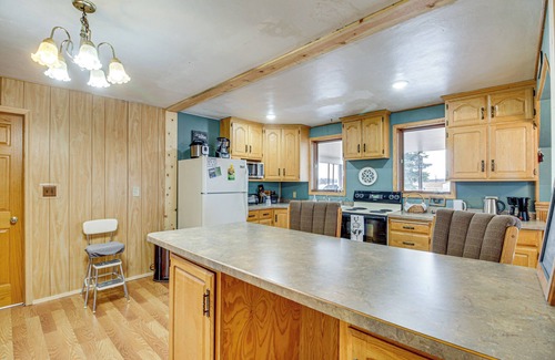 Todd County House | Yahweh Ranch & Indoor Arena: Horse Lovers Retreat