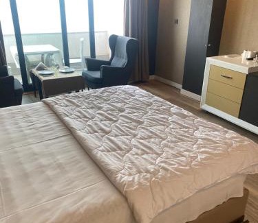 Dilovasi Hotel | Yakamoz Otel