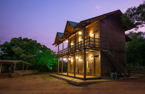 Palatupana RV Rental | yala caravan village