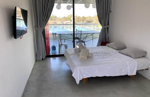 Emek Lod Villa | YalaRent Estate Zafriyya with private pool & jacuzzi