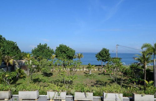 Senggigi Villa | Yamari Villa