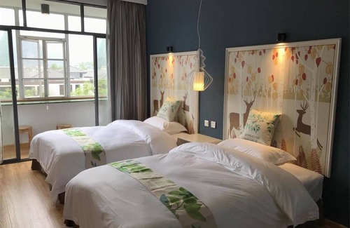 Ten Mile Gallery Hotel | Yangshuo 9 Time Hotel