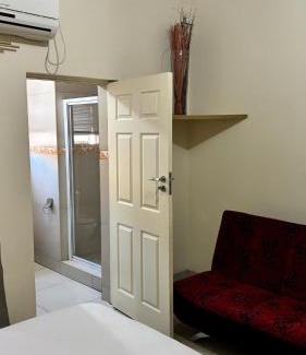 Ladysmith Bed & Breakfast | Yaseens B&B