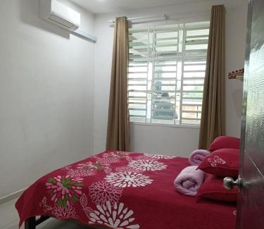 Kampung Masjid Haji Long House | Yasmeen Homestay Kijal Nenas 2