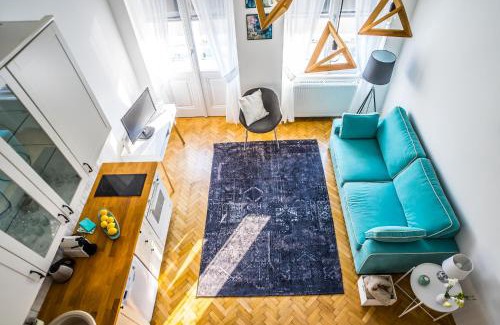 Szekesfehervar Apartment | Ybl Apartment City Center