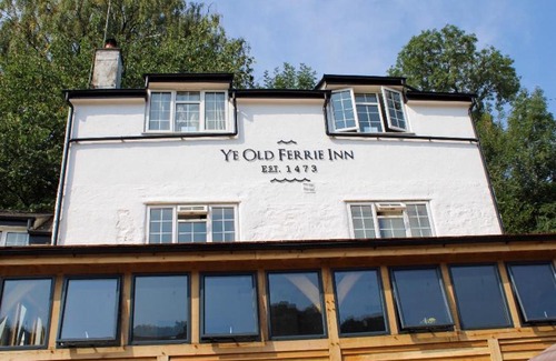 Symonds Yat Hotel | Ye Old Ferrie Inn