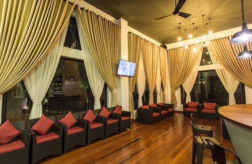 Ban Lung Hotel | Yeak Loam Hotel