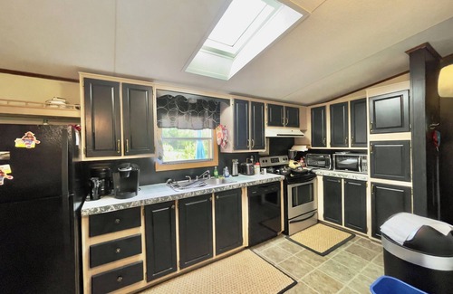 Robbinsville House | Yellow Creek Mountain Retreat, Creekside Paradise