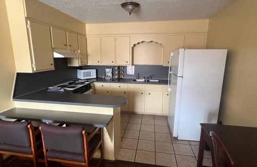 Murfreesboro Hotel | Yellow Diamond Inn