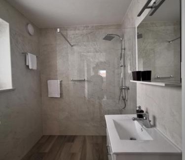 Postojna House | Yellow Dreamhouse