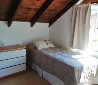 El Chalten House | Yellow House Cottage