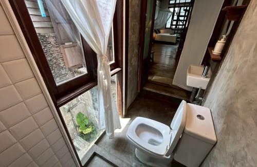 Khao San Apartment | Yellow House