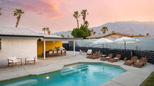 Desert Park Estates House | Yellowjacket by AvantStay Entertainer’s Yard 20min 2 Coachella Valley Preserve STR Permit5161