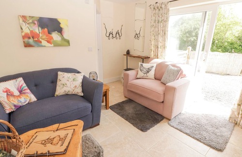 Tremain Cottage | YEMBLE ROSE, pet friendly, character holiday cottage in Llechryd