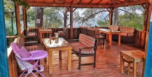 Konyaalti Ski Chalet | yenivadi