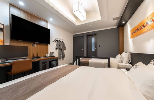 Yeoju Hotel | Yeoju Hotel Maru