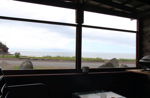 Bay View Cabin | Yeomans By The Caves - Bunky On The Beach