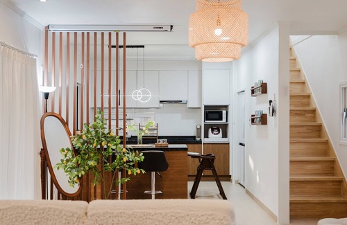 Suwon House | Yeongheungdo Stay Noc Pool Villa