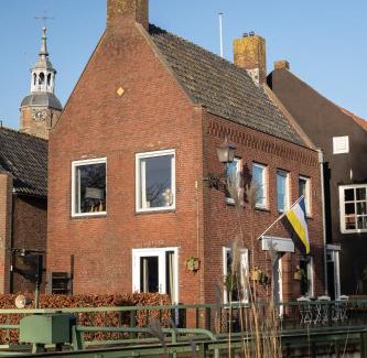 Blokzijl Bed & Breakfast | Yep! Slapen bij de Sluis
