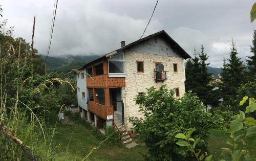 North Macedonia Apartment | Yeti (snowman) Guest House