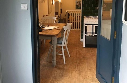 Kilmun Cottage | Yewtree Cottage -The Art House