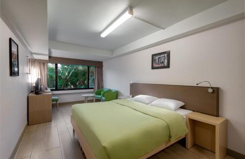 Cheung Sha Wan Hostel | YHA Mei Ho House Youth Hostel