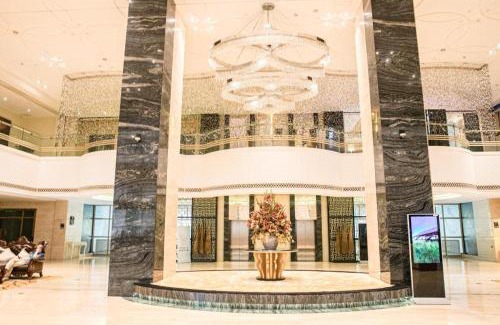 Shiqi District Hotel | Yihe Grand Hotel