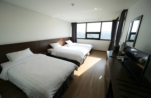 Ilsandong Hotel | YMCA YOUTH CENTER