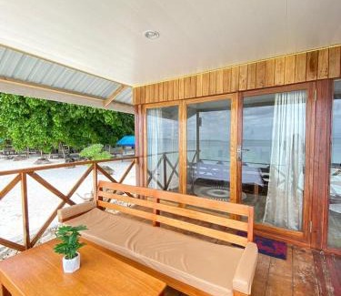 Nuhu Roa Hotel | Yohana Cottage