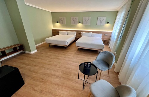 Sant Julia de Loria Hotel | Yomo Imperial