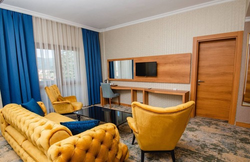Yoncalı Koyu Hotel | Yoncali Termal Otel&Spa