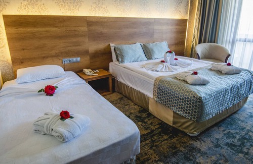 Yoncalı Koyu Hotel | Yoncali Termal Otel&Spa