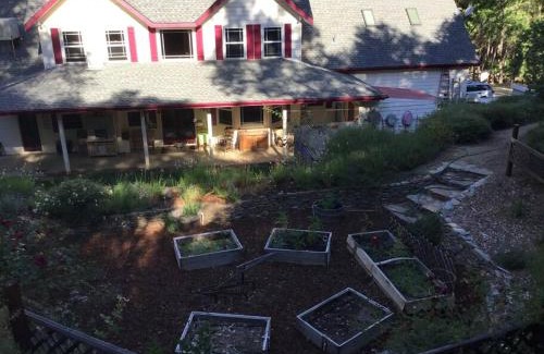 Mariposa House | Yosemite Firehouse Inn