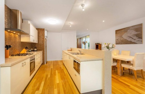 Cottesloe House | You'll be close to the Cottesloe vibrancy and near enough to hear and see the ocean. This light-fill