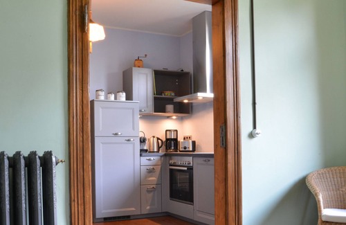 Gohlis-Sud Apartment | You will enjoy your stay in a luxurious ambience.
