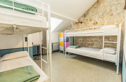 5th Arrondissement Hostel | Young & Happy Latin Quarter by Hiphophostels