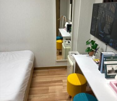 Yeongdeungpo-dong House | Young Stay 306