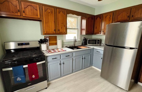 Boardman House | Youngstown/Boardman Corner Nest