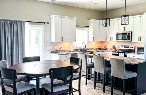 Ash House | Your Coastal Carolina Escape