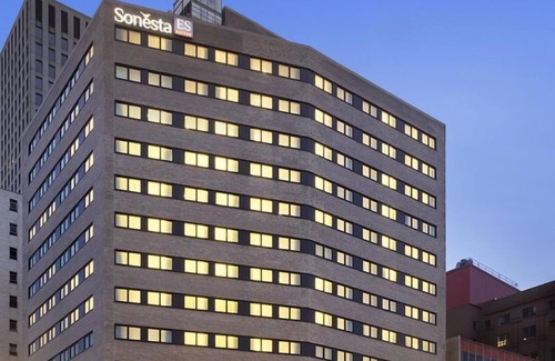 Central Business District Apartment | Your Comfort in Mind! Kitchen, Onsite Parking!