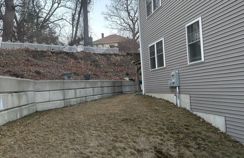 Worcester House | Your comfort vacation stays in Worcester, MA I Whole house l 3beds 2.5baths I