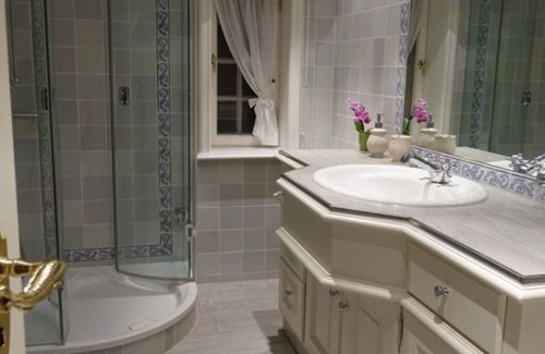 Emmelsbuell-Horsbuell Other | Your family and friend meeting in the 140 year old Friesenhaus