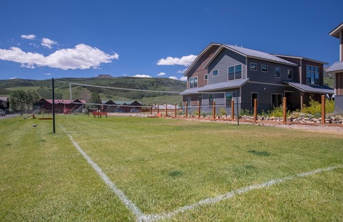 Crested Butte South Condo | Your Getaway to Paradise