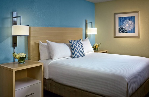 Westlake Hotel | Your Home Away From Home! Pool, Free Parking, Minutes to Walker Road Park